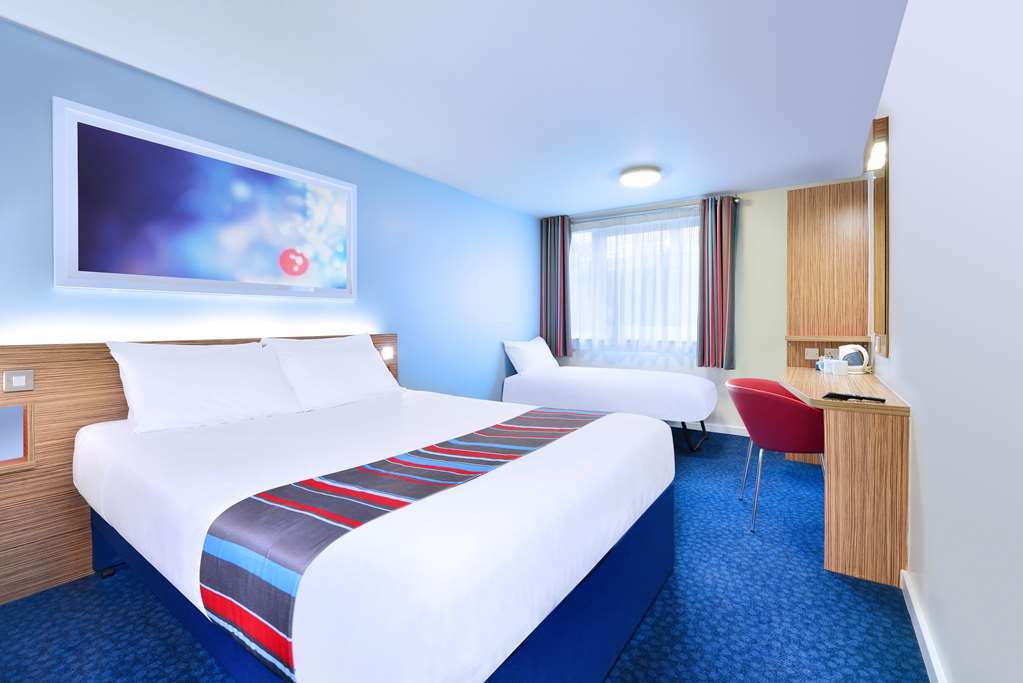 Travelodge Glossop Zimmer foto